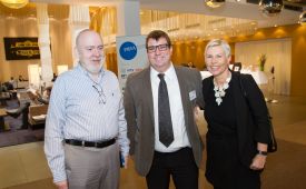 2. Österreichischer Kommunikationstag vlnr.: Paul Holmes, Jürgen Gangoly, Ingrid Vogl. ©Jana Madzigon