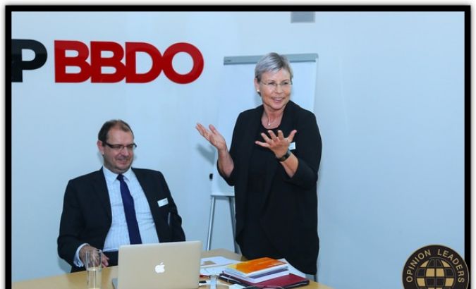 Professor Ansgar Zerfaß und Ingrid Vogl. © leadersnet