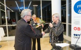 PRVA-Neujahrstreffen 2015: Wolfgang R. Langenbucher wird als Vorsitzender des PR-Ethik-Rates verabschiedet. © PRVA/Jana Madzigon