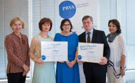 v.l.n.r.: Bettina Gneisz-Al-Ani (Juryvorsitzende), Gabriele Strodl-Sollak (PR-Cluster), Alexandra Kropf (PR-Cluster), Rudolf Ruzicka (WKÖ), Sabine Fichtinger (PRVA) ©David Bohmann / Manstein