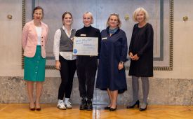 vlnr: Karin Wiesinger (PRVA-Präsidentin), Anne-Sophie Ritter, Amelie Albertina Ritter, Heike Riedmann-Hofer (Sacre Coeur Riedenburg) © Martina Berger