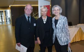 2. Österreichischer Kommunikationstag vlnr.: Paul Sills, Ingrid Vogl, Renate Skoff ©Jana Madzigon